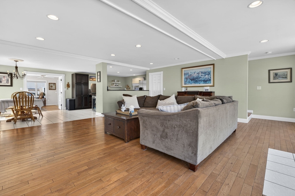 99 Ashburton Ave