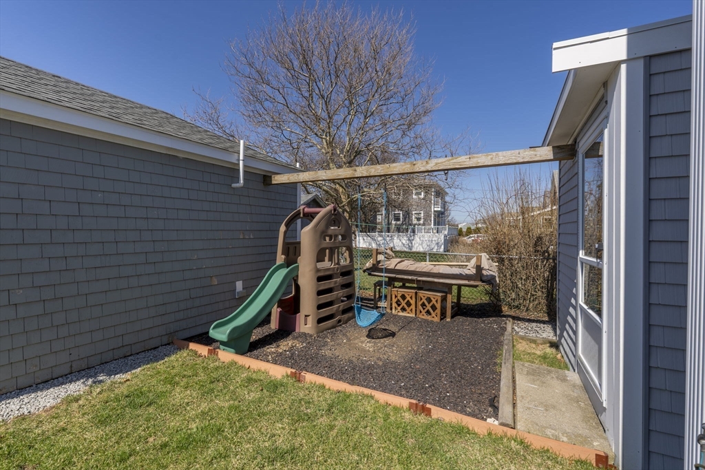 99 Ashburton Ave