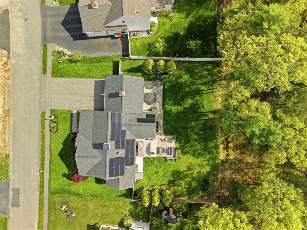 30 Stone Gate Dr