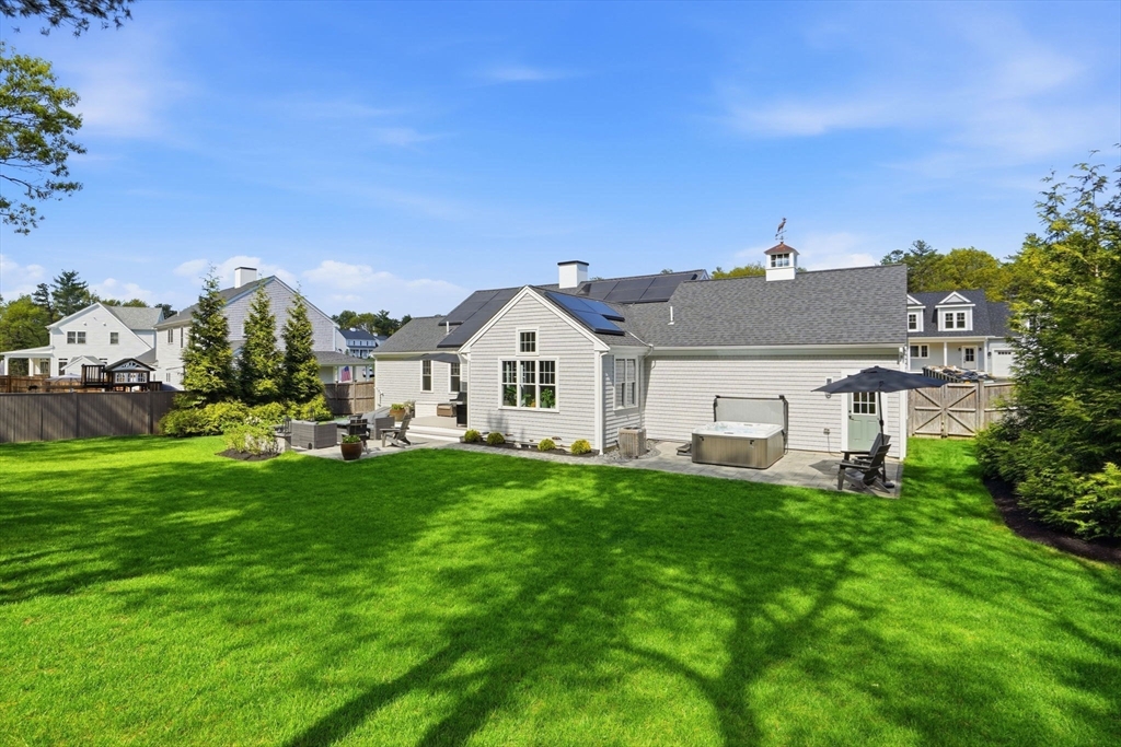 30 Stone Gate Dr
