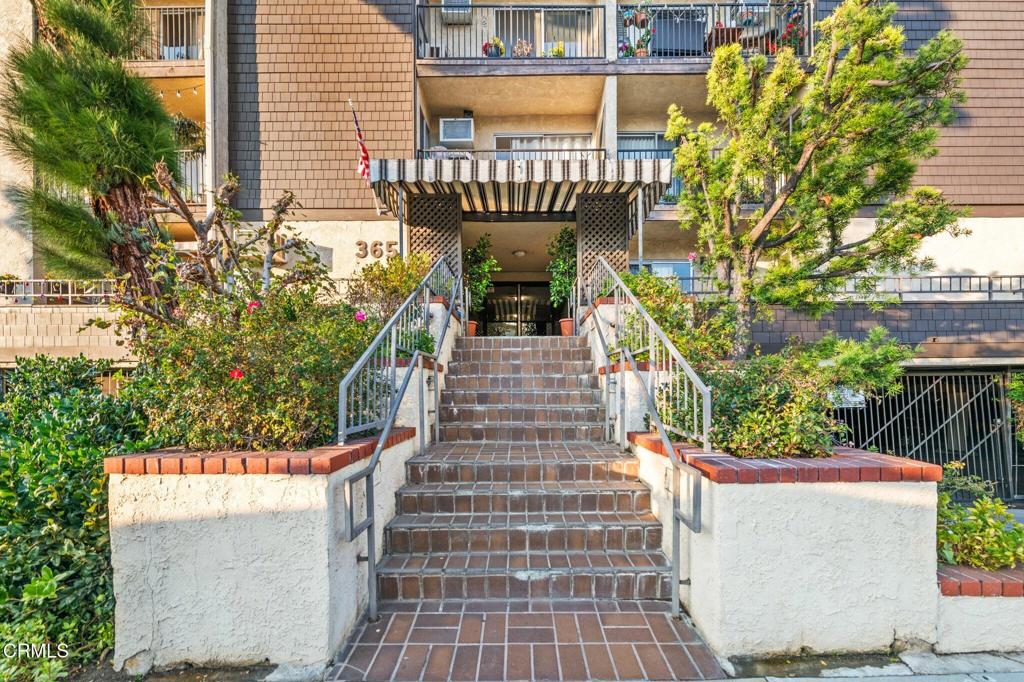 365 Burchett Street 318
