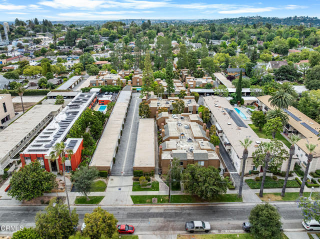 100 Hurlbut ST Unit: 9