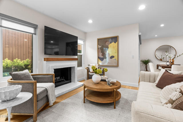 100 Hurlbut ST Unit: 9