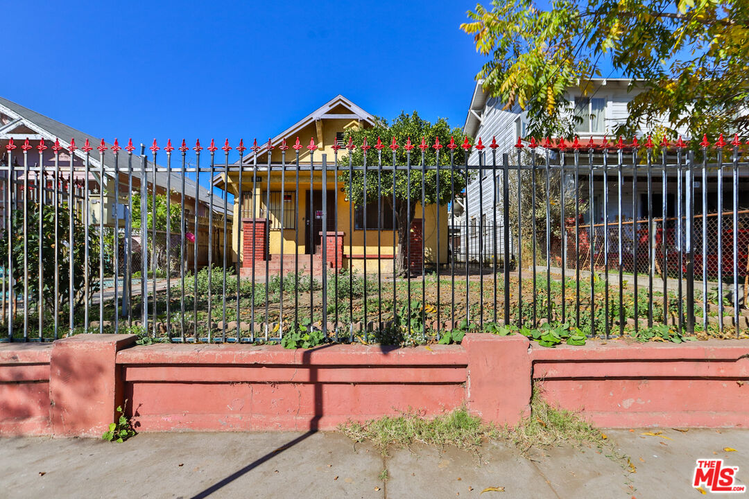 3601 Arroyo Seco Ave