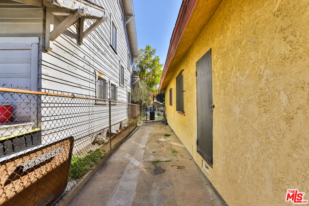 3601 Arroyo Seco Ave