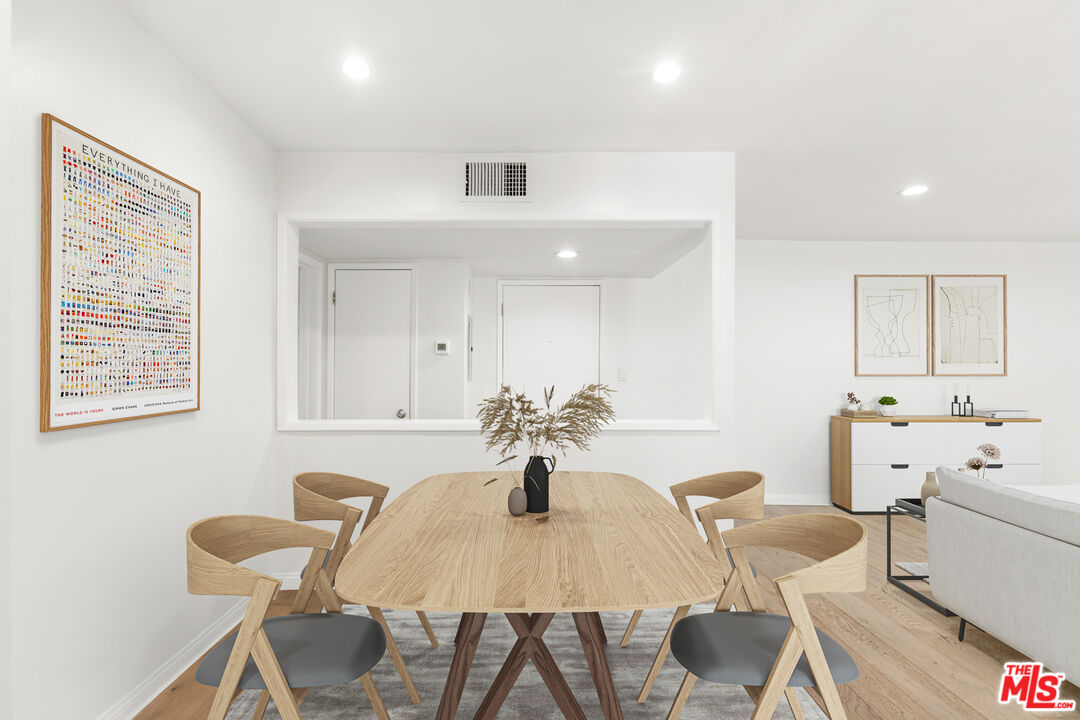 1734 N Fuller Ave Unit: 105