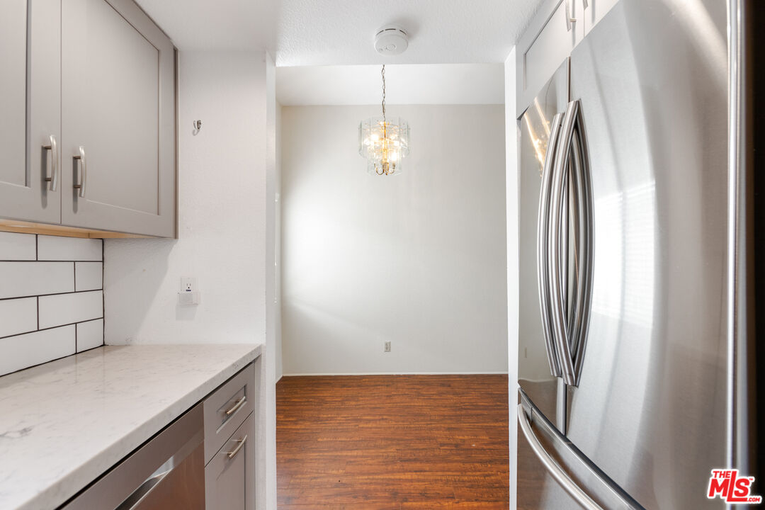 323 E Plymouth St Unit: 6