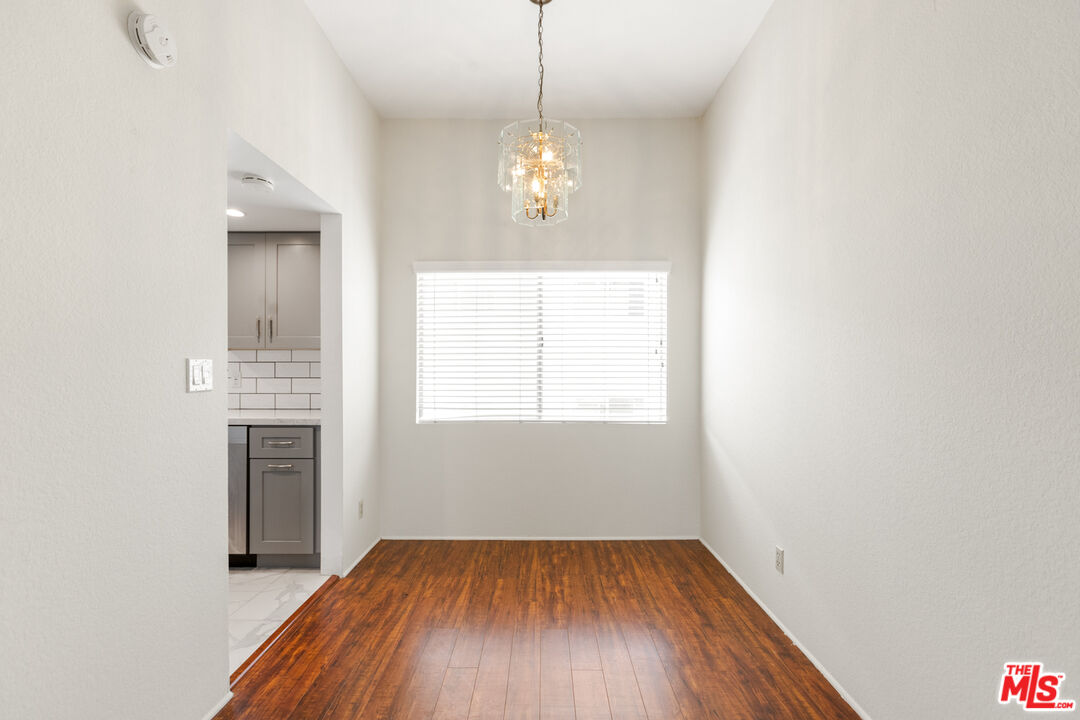 323 E Plymouth St Unit: 6