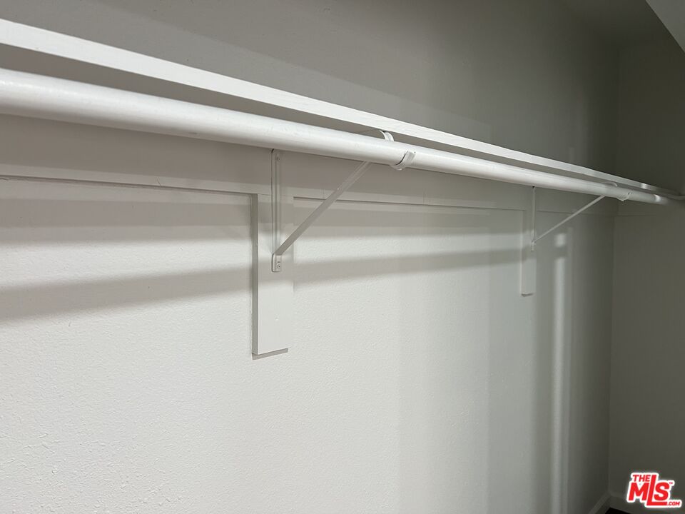 1116 E Palmer Ave Unit: 18