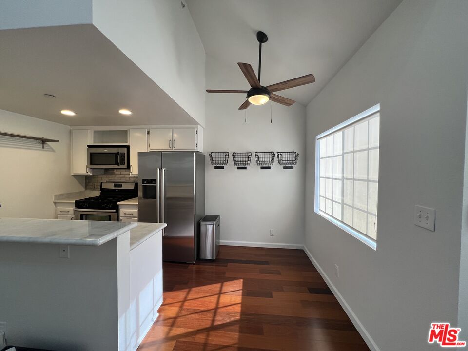 1116 E Palmer Ave Unit: 18