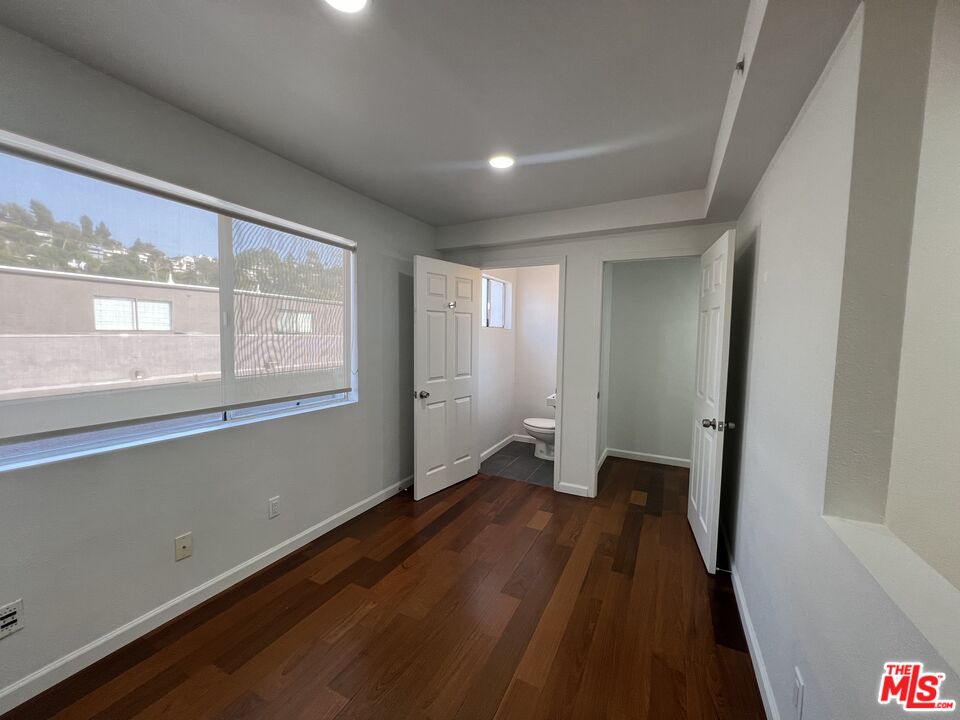 1116 E Palmer Ave Unit: 18