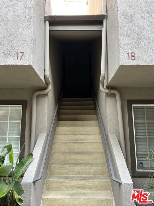 1116 E Palmer Ave Unit: 18