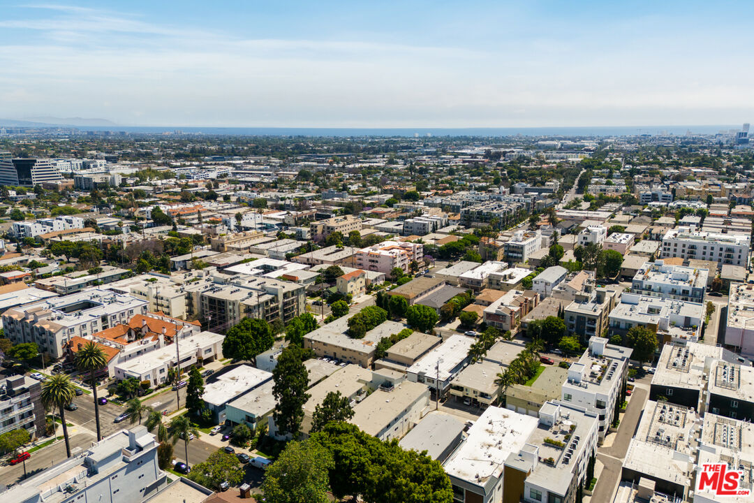 1535 Granville Ave Unit: 107