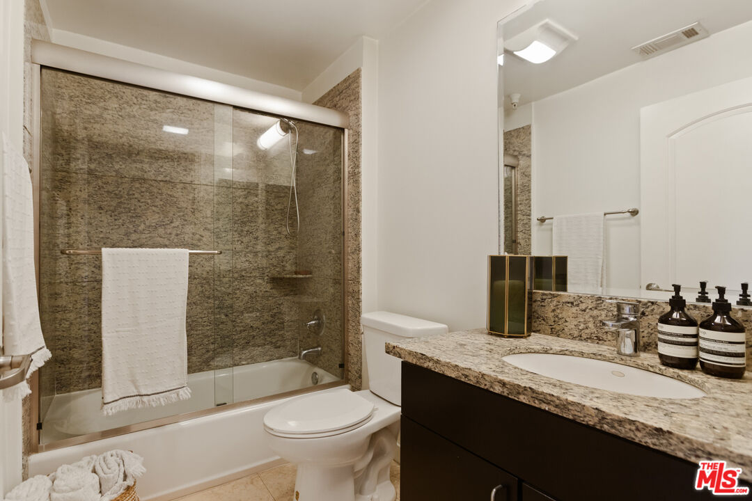 401 N Serrano Ave Unit: 101