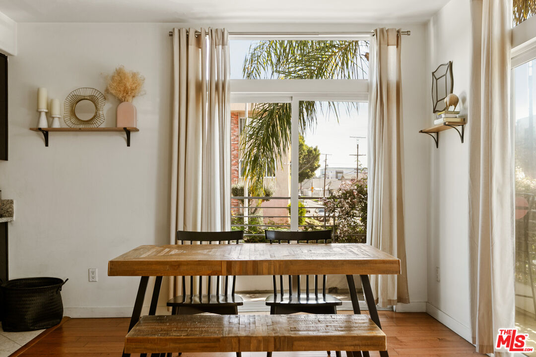 401 N Serrano Ave Unit: 101