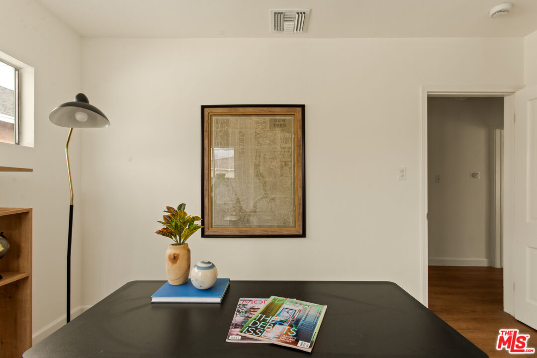 523 Simmons Ave