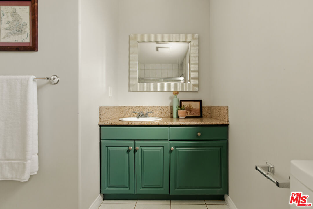 1201 Viola Ave Unit: 113