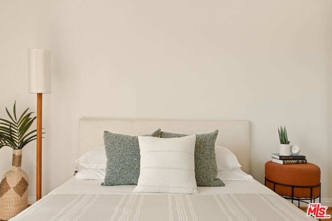 1201 Viola Ave Unit: 113