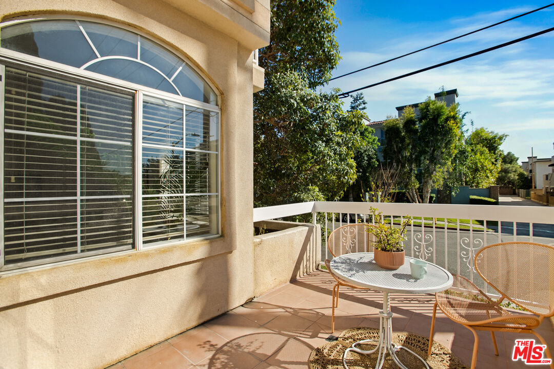 1201 Viola Ave Unit: 113