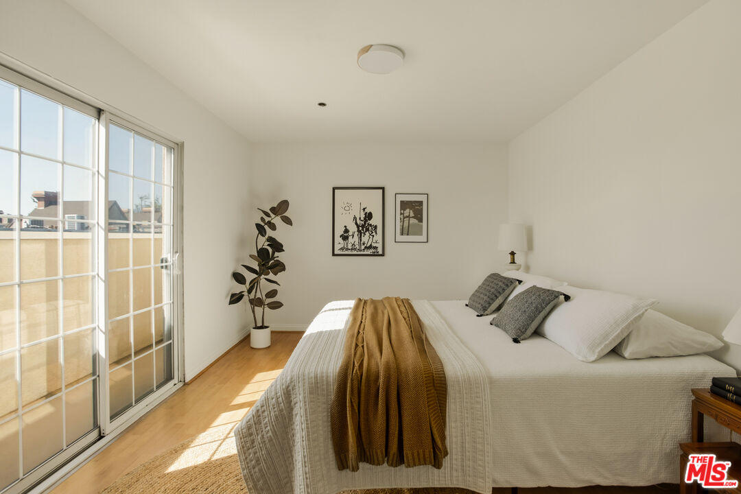 1201 Viola Ave Unit: 113