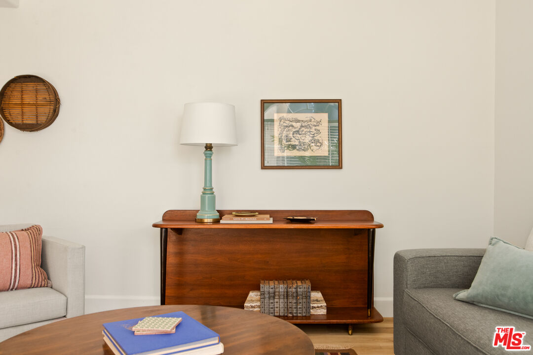 1201 Viola Ave Unit: 113