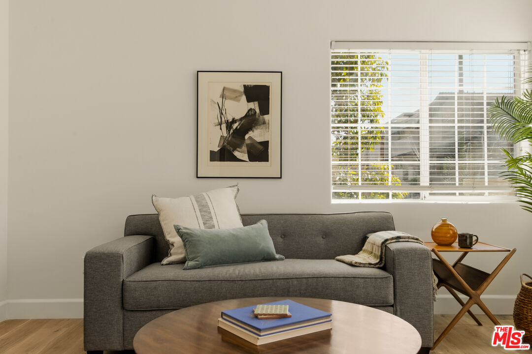 1201 Viola Ave Unit: 113