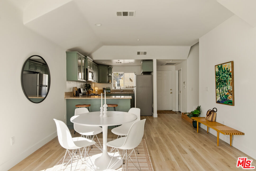 1201 Viola Ave Unit: 113