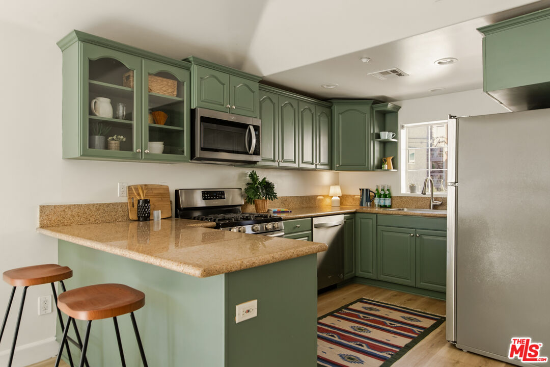 1201 Viola Ave Unit: 113