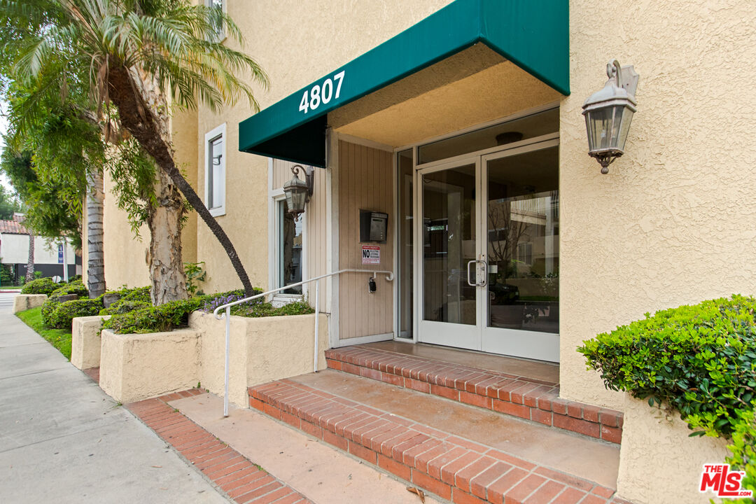 4807 Beck Ave Unit: 16