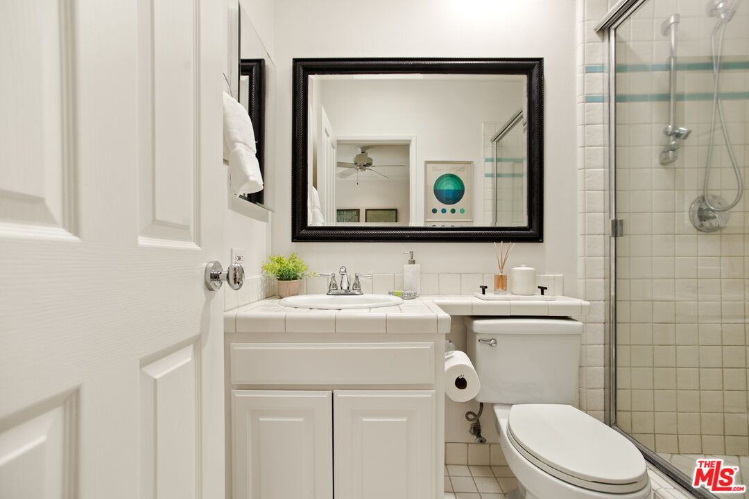 4807 Beck Ave Unit: 16