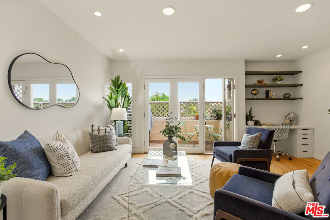 4807 Beck Ave Unit: 16