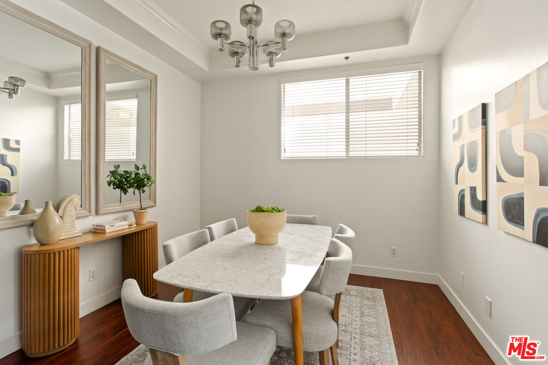 4520 Fulton Ave Unit: 14