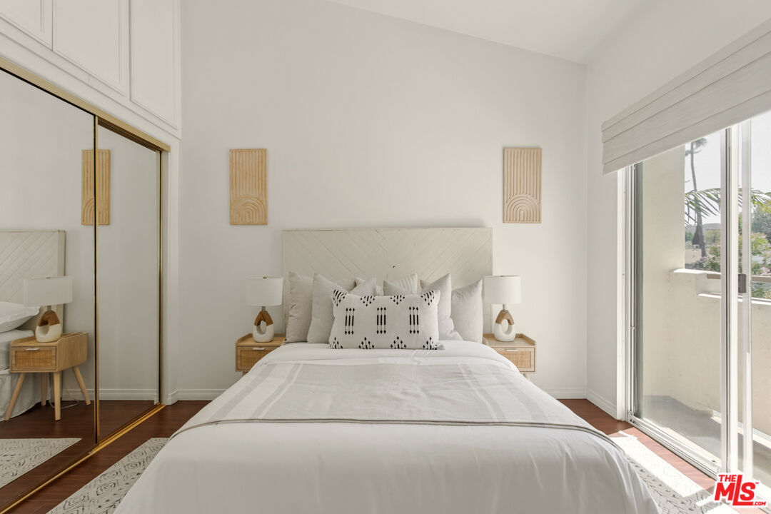 4520 Fulton Ave Unit: 14