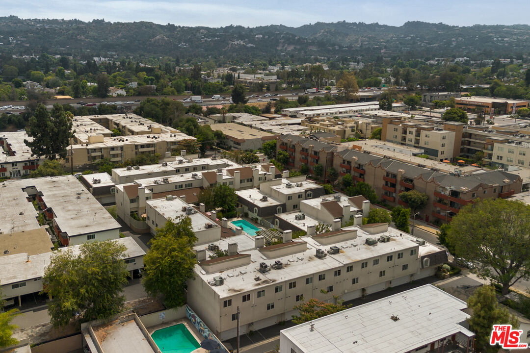 4730 Ben Ave Unit: 11