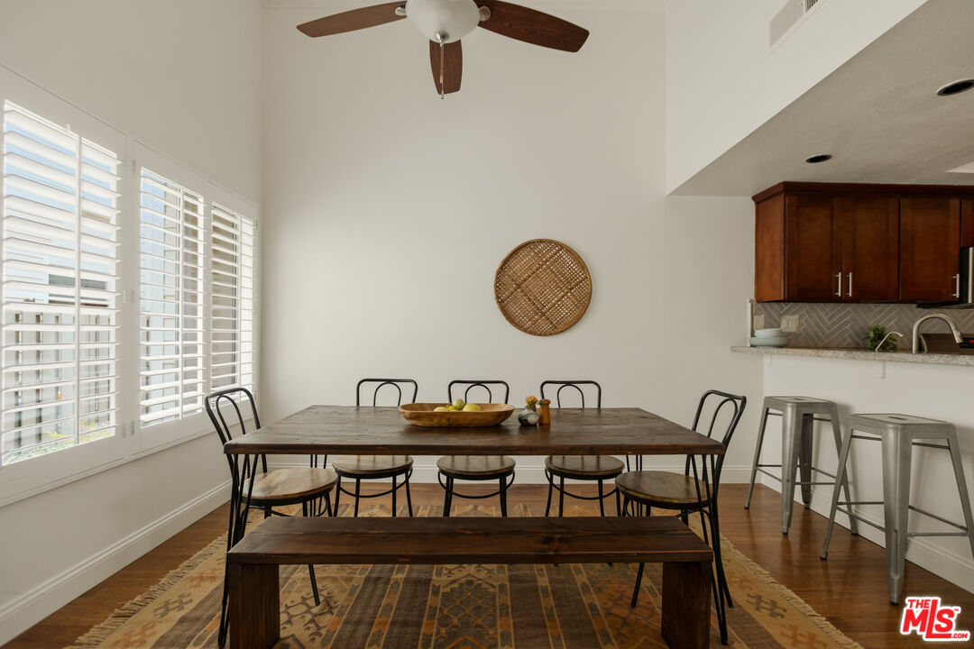 4730 Ben Ave Unit: 11