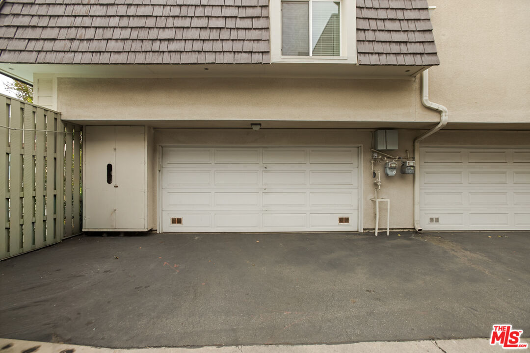 4730 Ben Ave Unit: 11