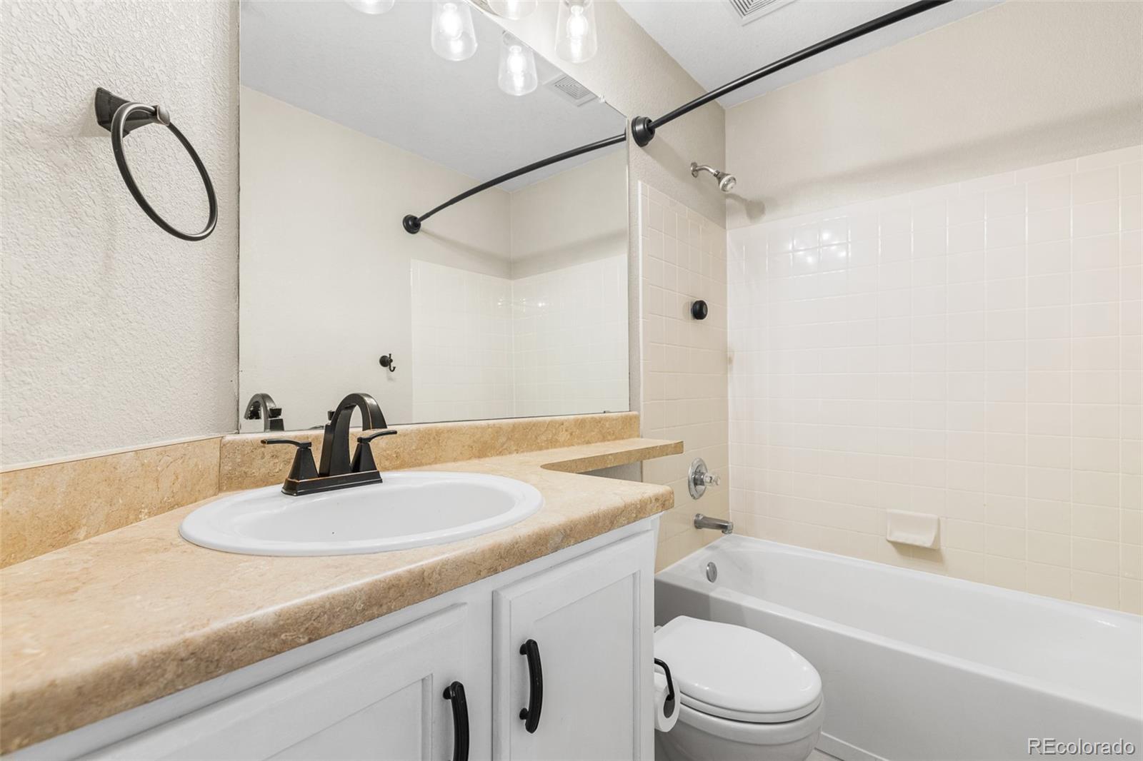 1486 Nemrick Place