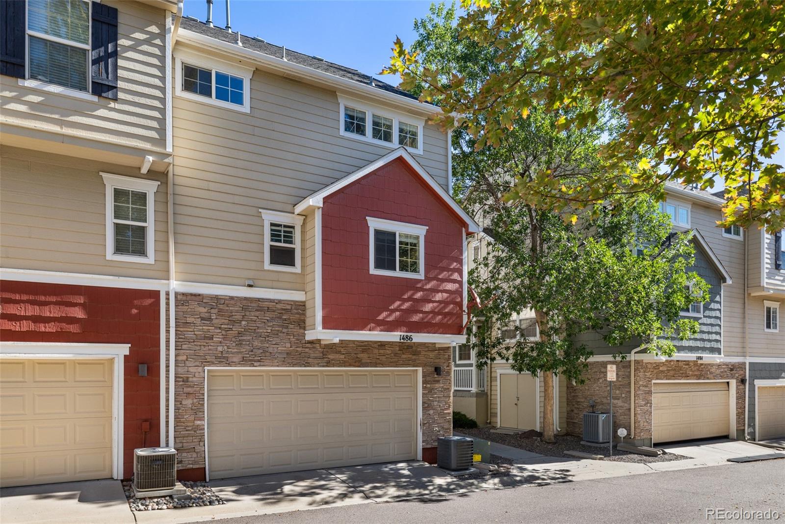 1486 Nemrick Place