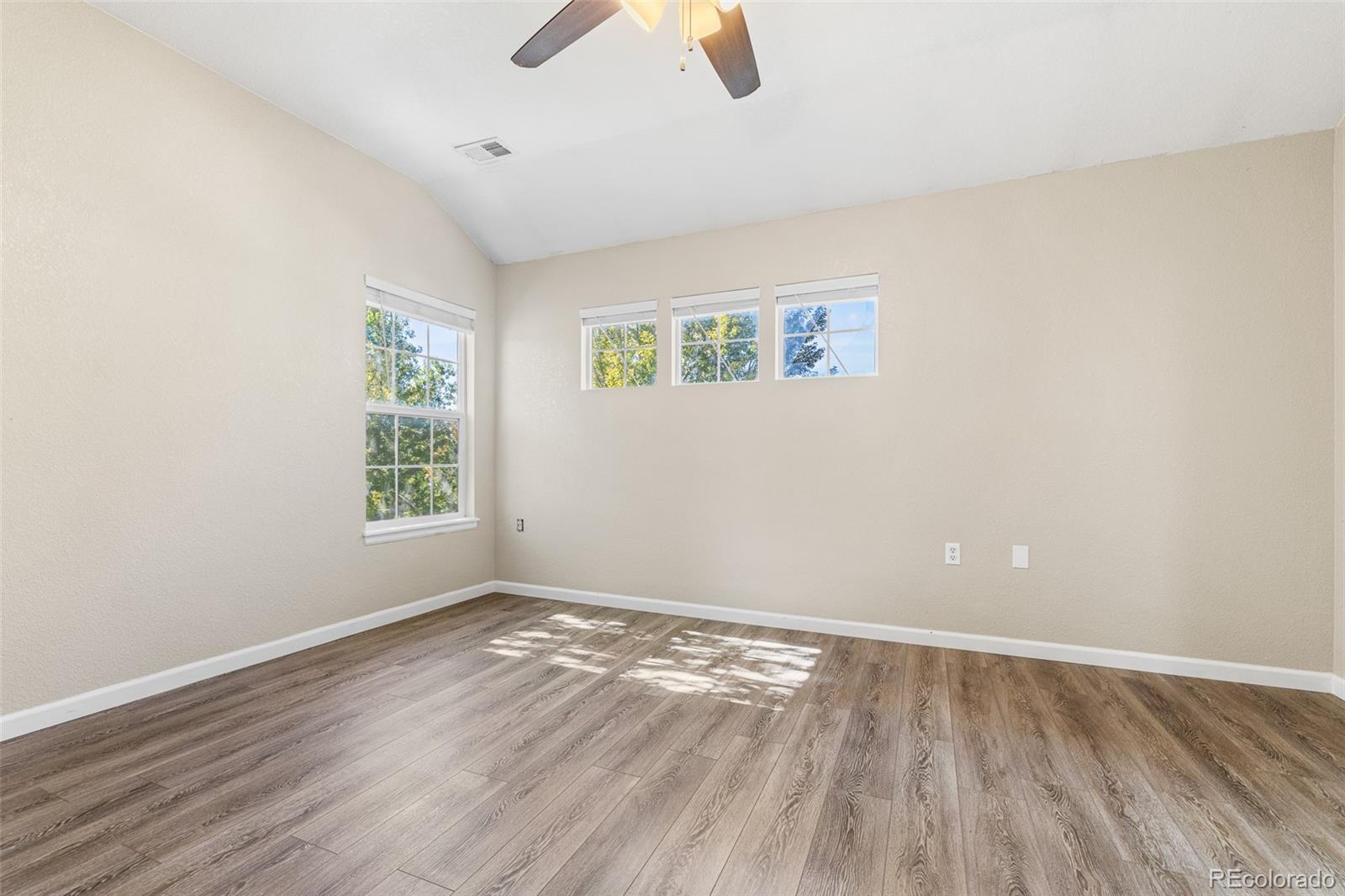 1486 Nemrick Place