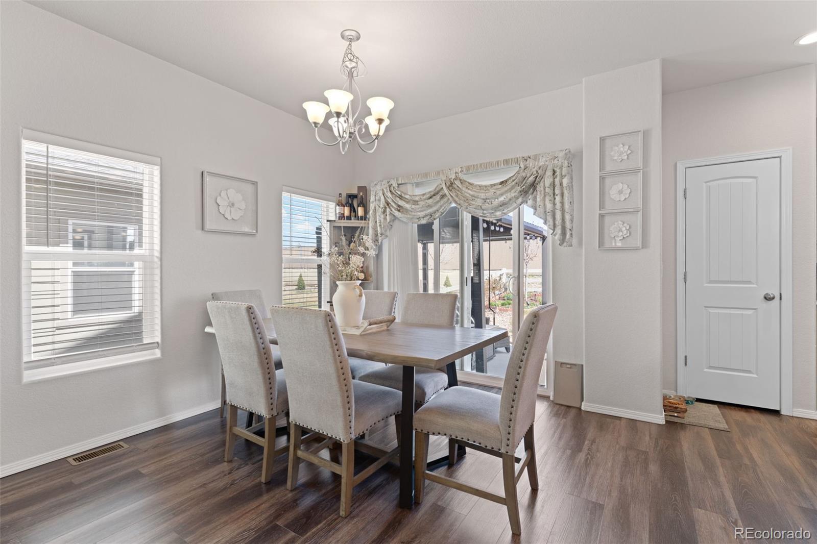 3768 Vineyard Circle