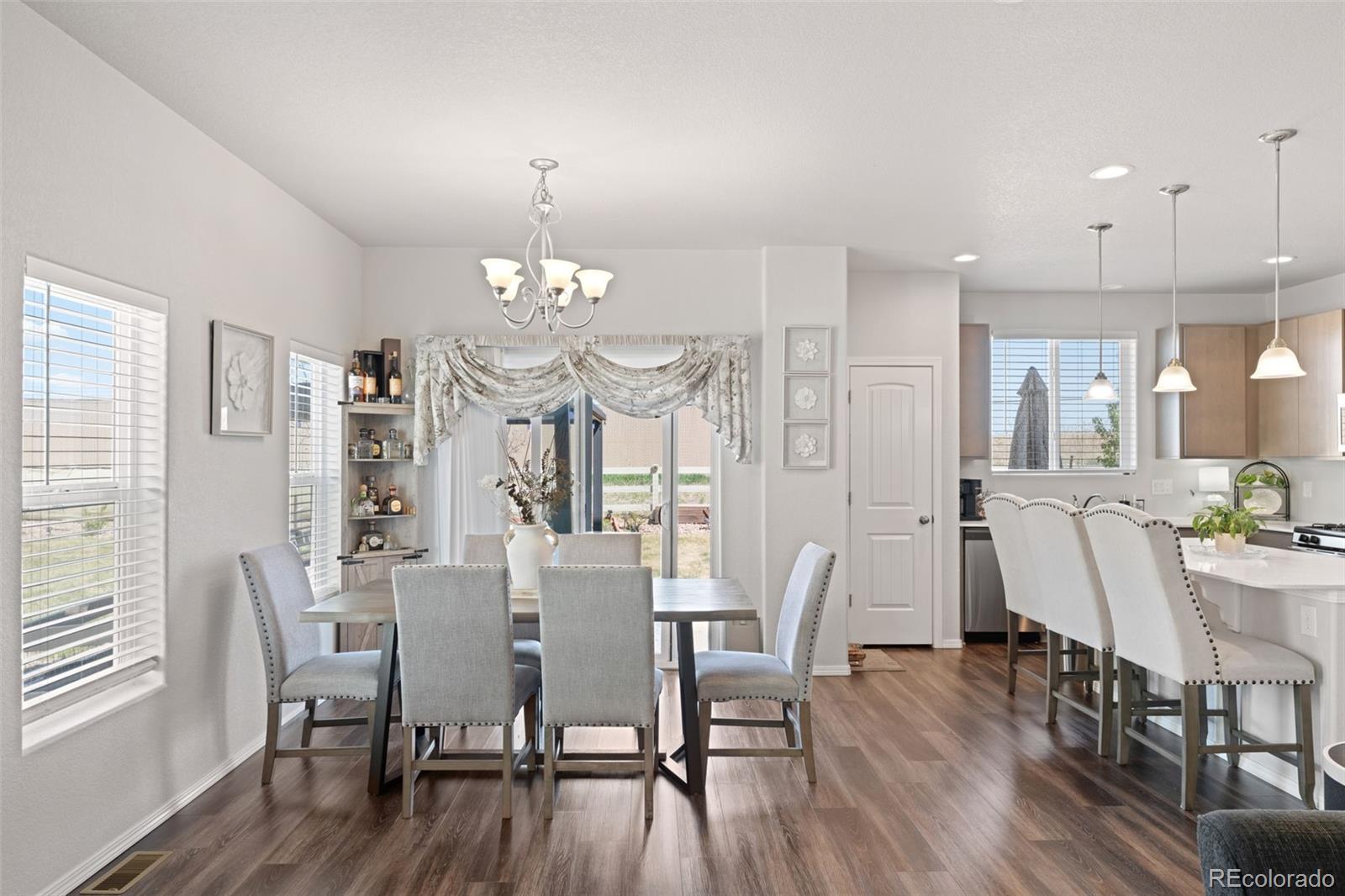 3768 Vineyard Circle