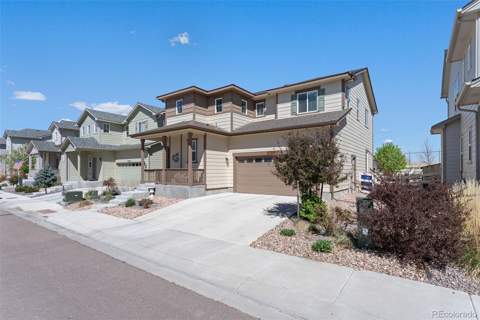 3768 Vineyard Circle