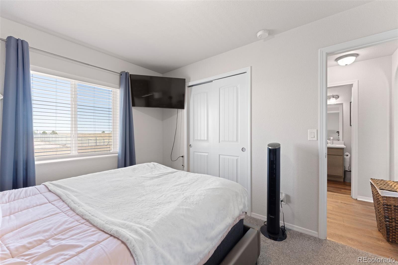 3768 Vineyard Circle