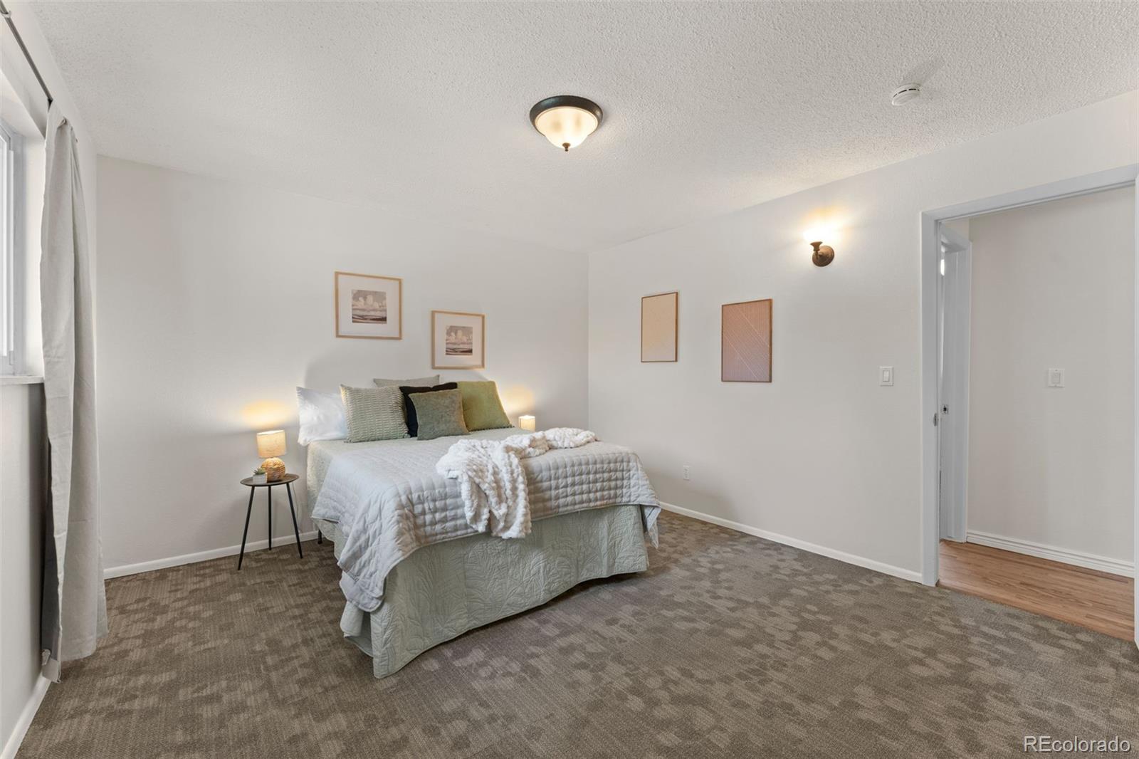 3842 Vaquero Circle