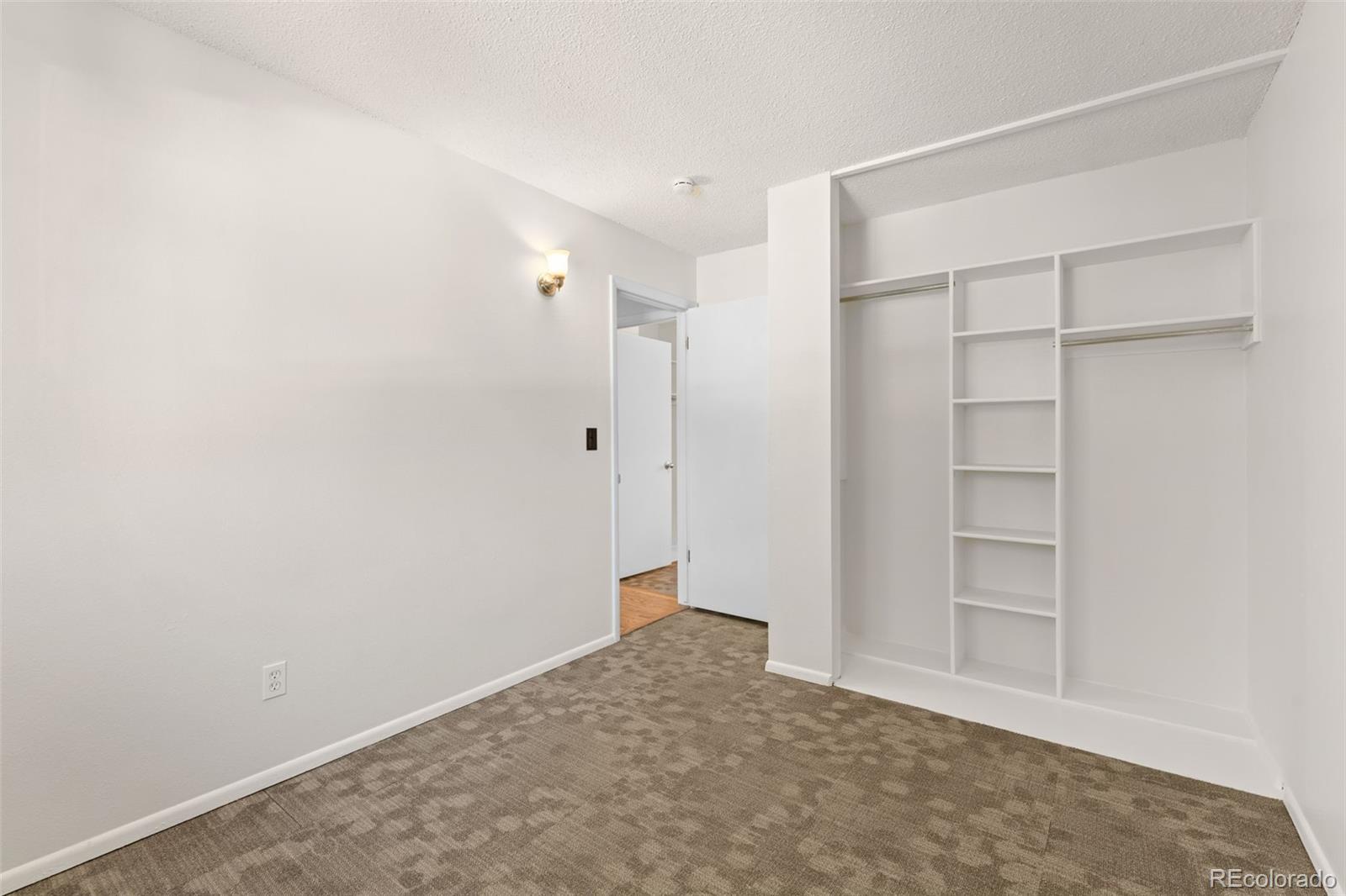 3842 Vaquero Circle