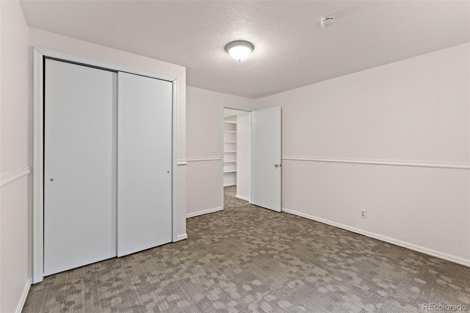 3842 Vaquero Circle