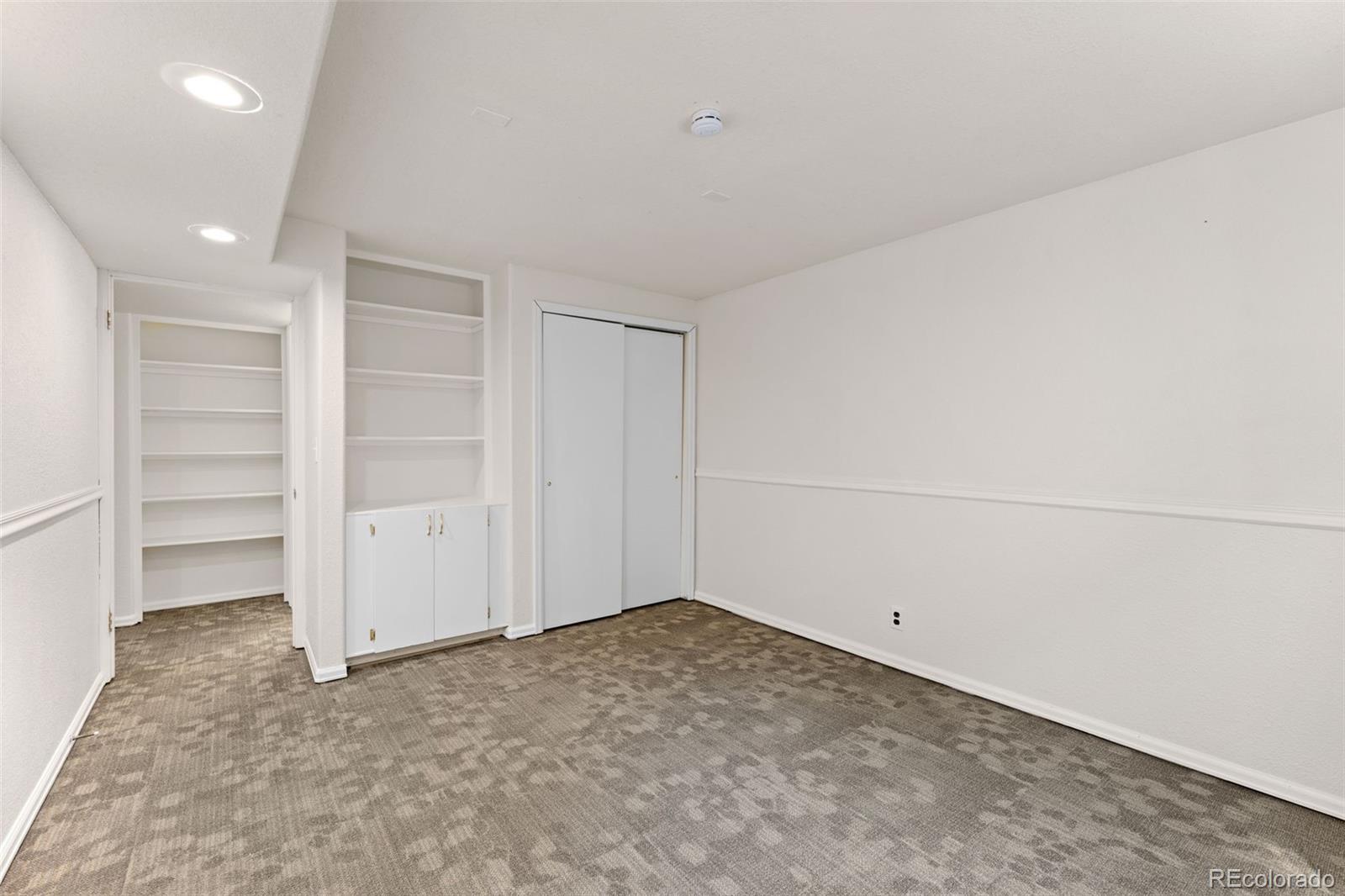 3842 Vaquero Circle