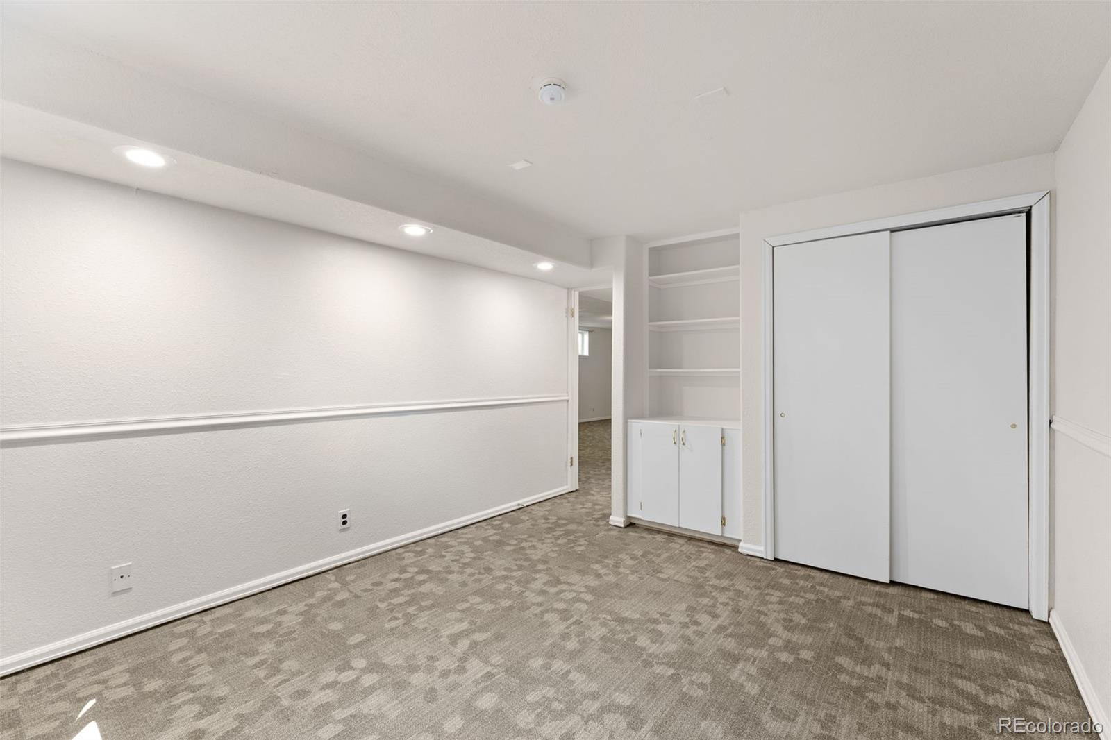 3842 Vaquero Circle