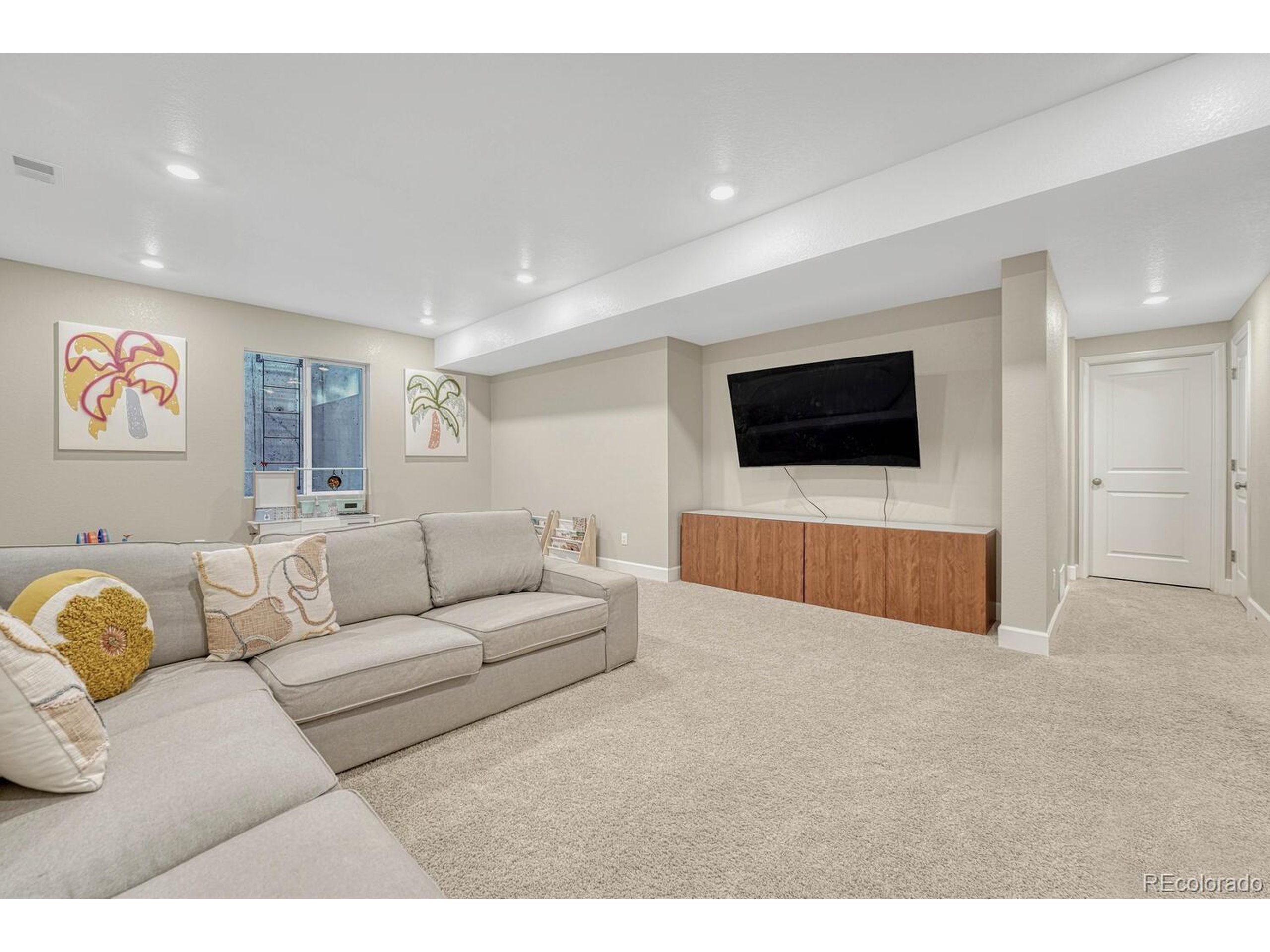 13353 Amber Sky St