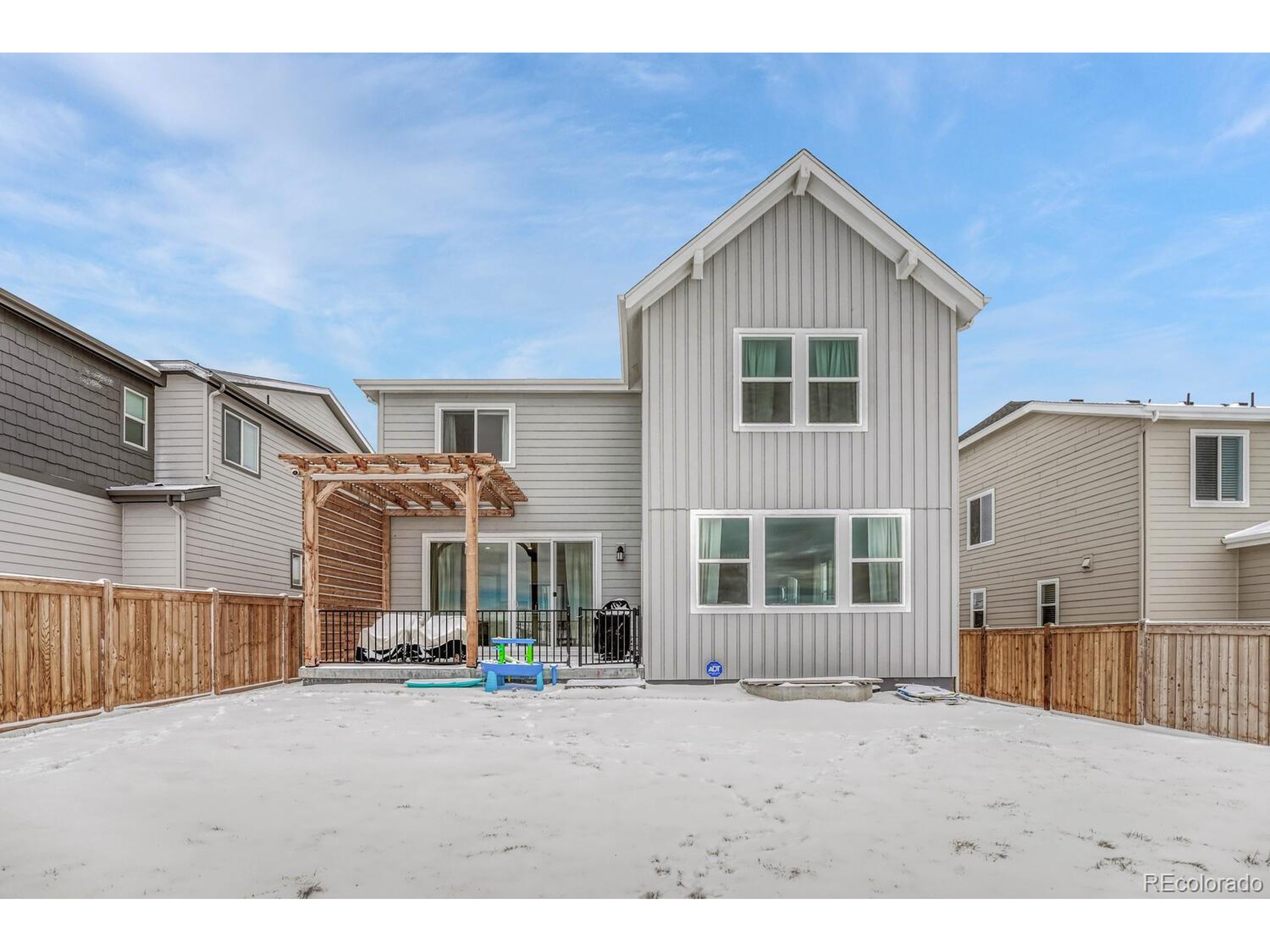 13353 Amber Sky St